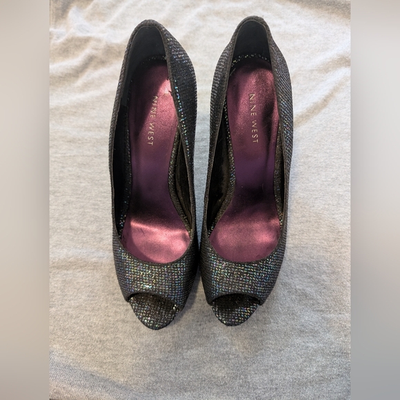 Nine West heels - Picture 1 of 3